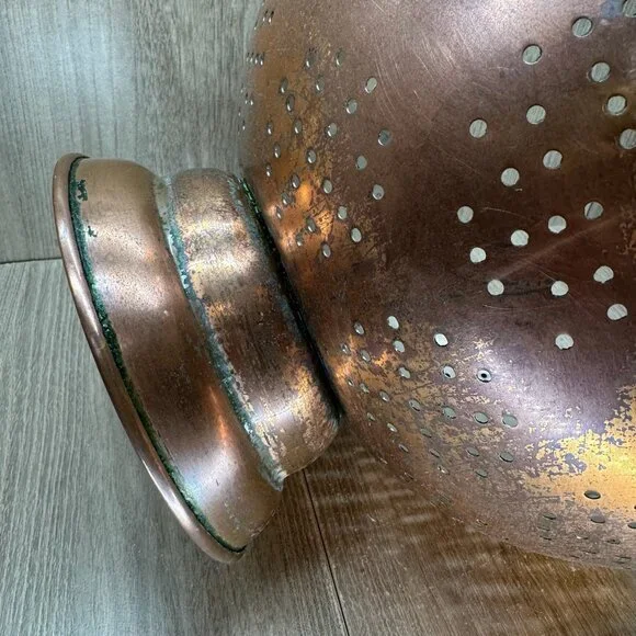 Vintage Solid Copper Colander Made in Korea w/ Brass Handles Wide Flare Patina - Picture 6 of 12
